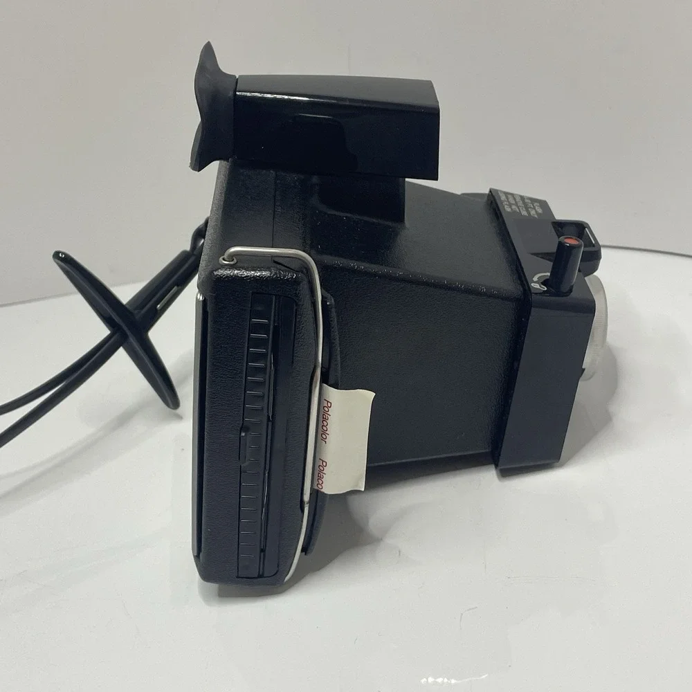Polaroid Land Camera Square Shooter 2 Vintage 1970s Untested W. 3 Flashcube,case